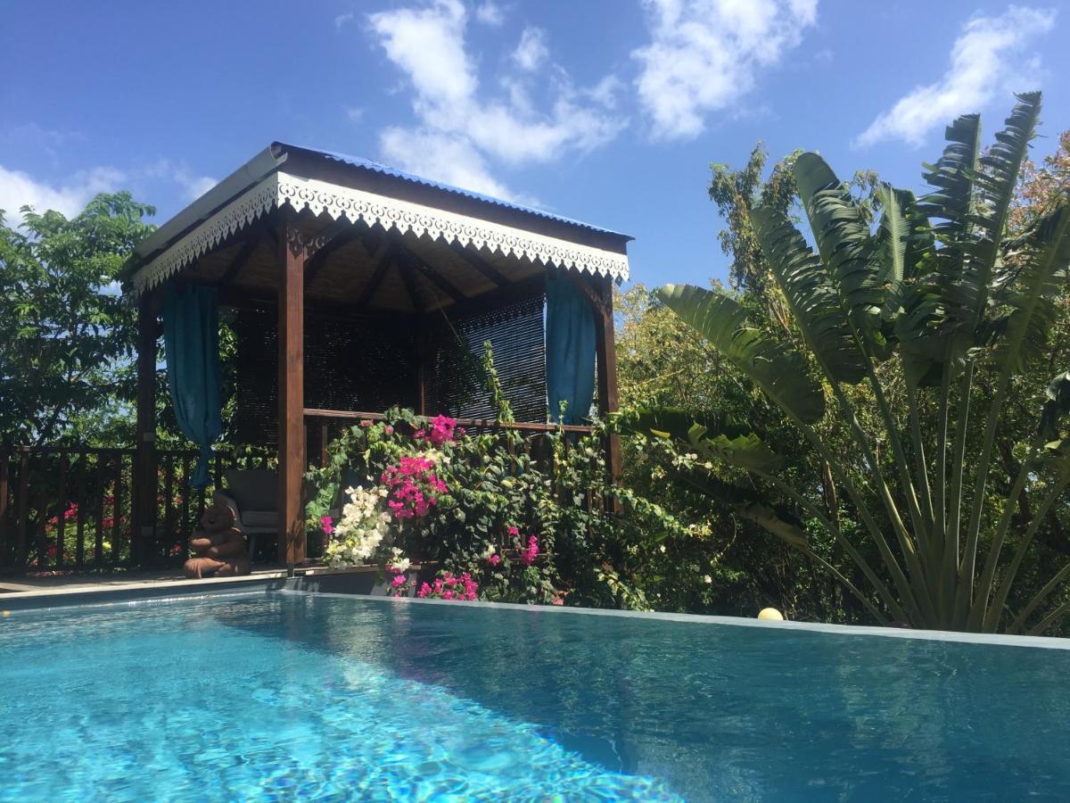 Bungalow La Tortue Bleue Bouillante Esterno foto
